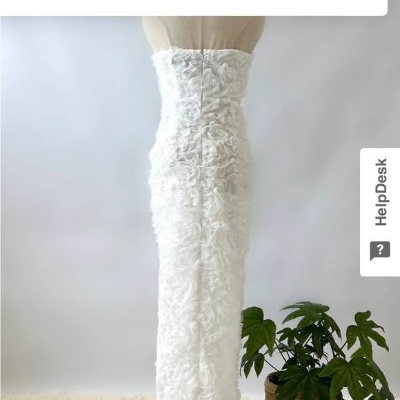 Strapless Floral Dress in Peach Kameli Boutique - Picture 9 of 11